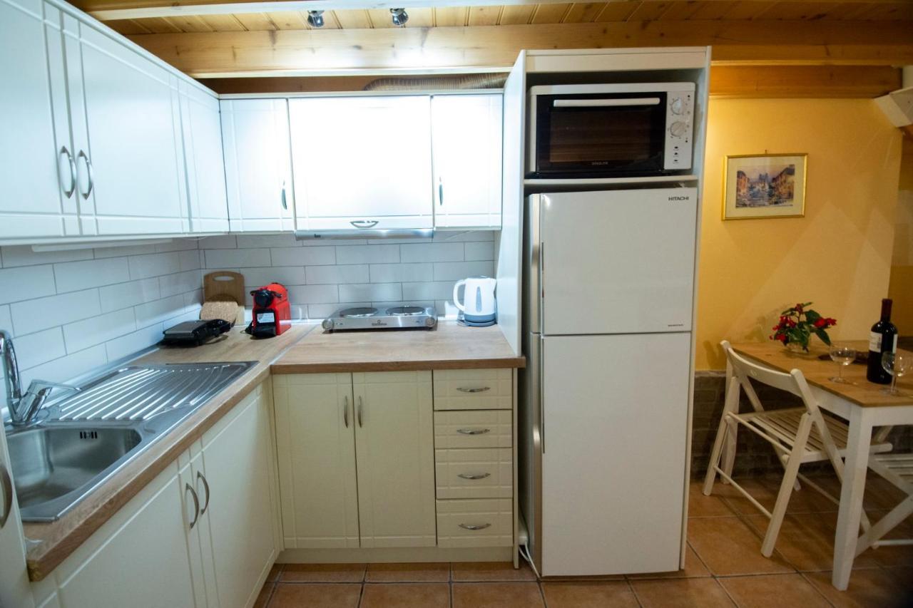 Yiasemi Cοrfu Luxury Apartment Corfu  Kültér fotó